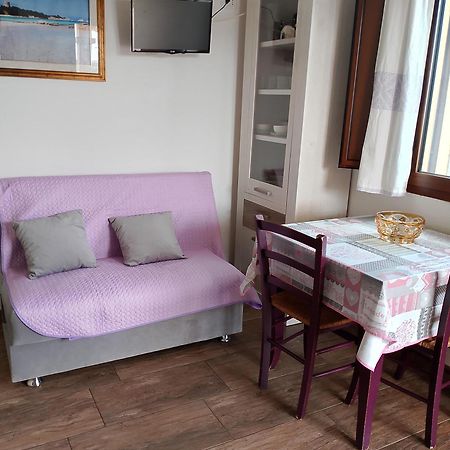 Agriturismo Gli Olivastri Appartamento Raggio Di Sole , Con Piscina E Vista Mare ,Climatizzatore,Wifi Aglientu Exterior foto