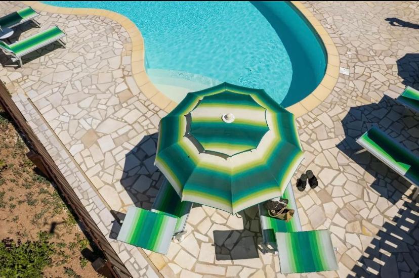 Agriturismo Gli Olivastri Appartamento Raggio Di Sole , Con Piscina E Vista Mare ,Climatizzatore,Wifi Aglientu Exterior foto